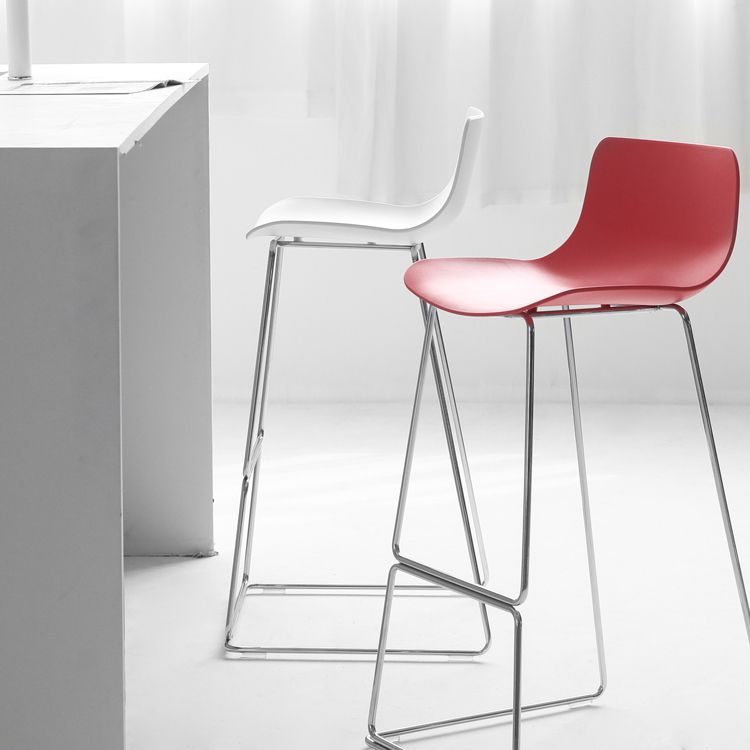 Contemporary Style Bar Stool Plastic Counter Bar Stool with Metal Legs for Home
