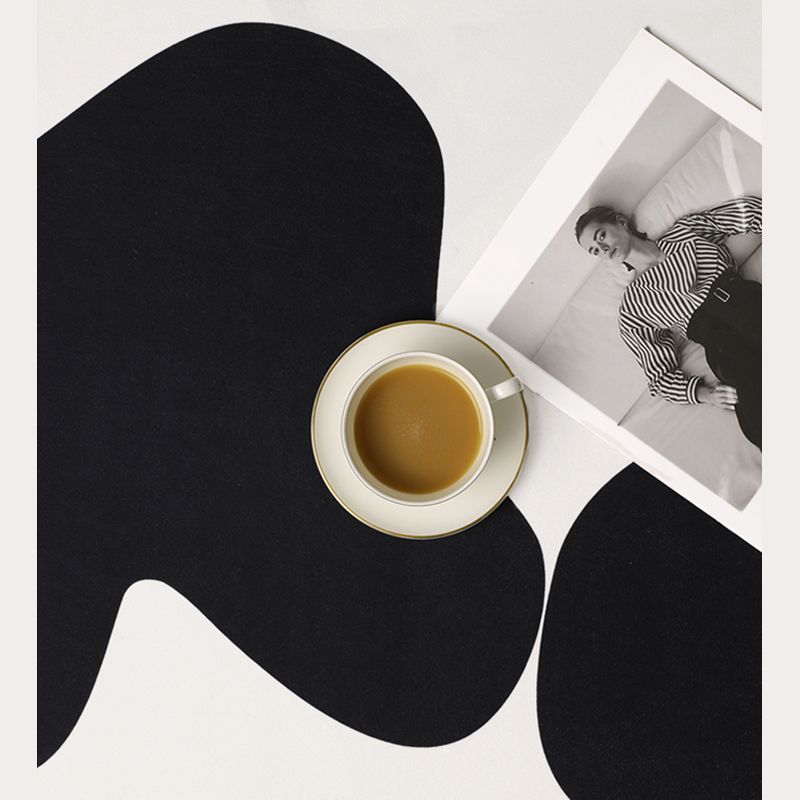 Fashionable Black Modern Rug Color Block Polyester Area Carpet Non-Slip Backing Rug for Bedroom
