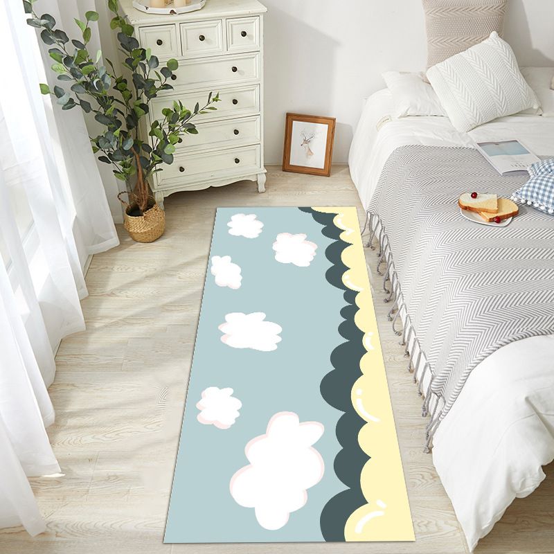 Trendy Cloud Pattern Rug Runner Polyester Carpet Non-Slip Backing Area Rug for Bedroom