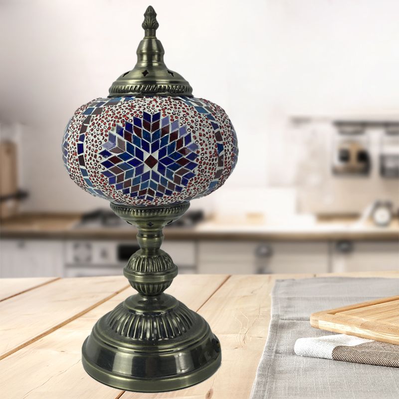 1 hoofdlampje slaapkamer lamp vintage bronzen taakverlichting met bolvormig rood/blauw/multi-kleuren glazen schaduw