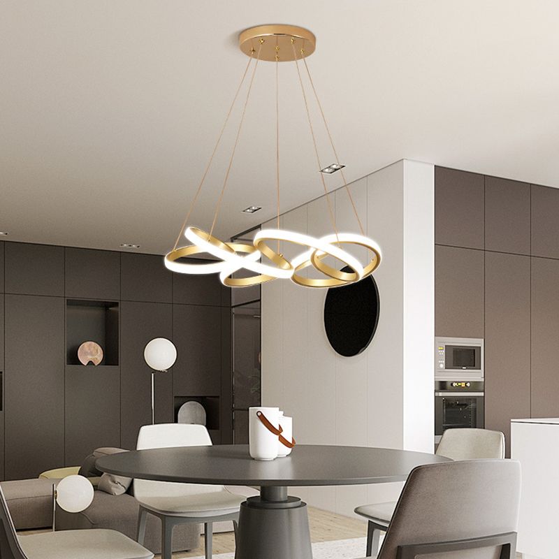 Lámpara de colgación LED lineal dorada en una lámpara de aluminio moderna ajustable con sombra acrílica