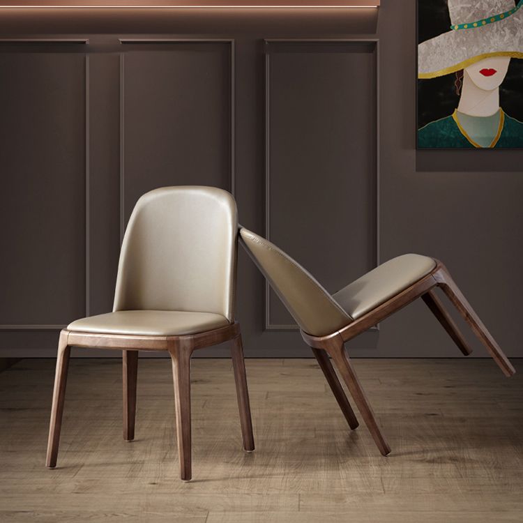 Chaise d'accélération du restaurant industriel en cuir Parsons Parsons Parsons Dining Side Side