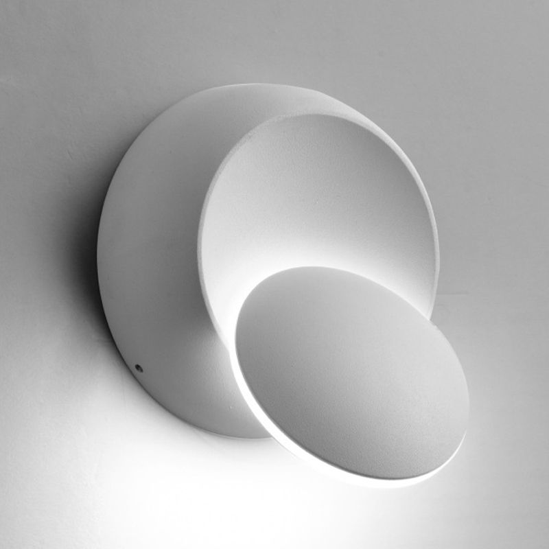 Single Modernism White/Black Wall Mounted Sconce Round LED Wall Light