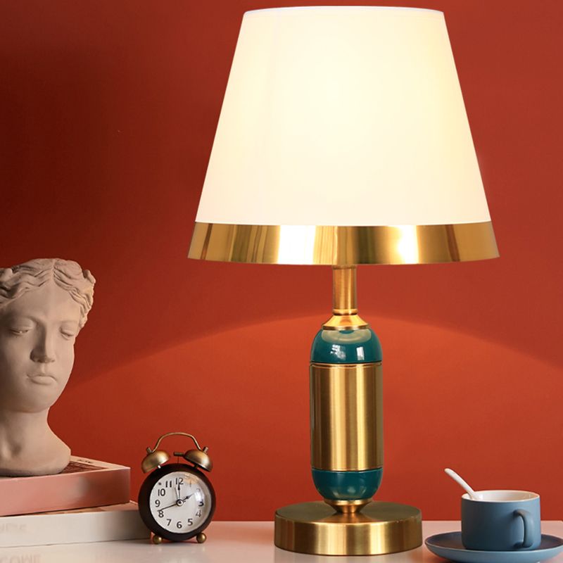 Modern Metal Table Light 1-Light Bedroom Nightstand Lamp with Bucket Fabric Shade