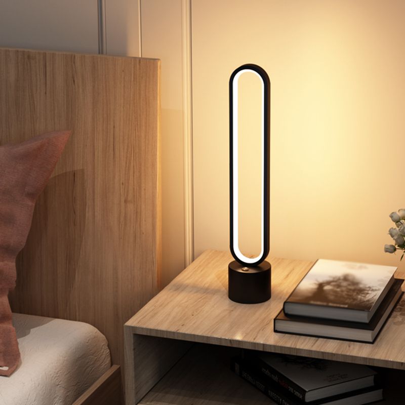 1 Éclairage de table linéaire léger Éclairage de table en métal de style moderne pour le chevet