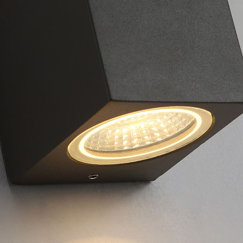 Aluminum and Glass LED Wall Lighting in Black Contemporary Wall Mount Fixture