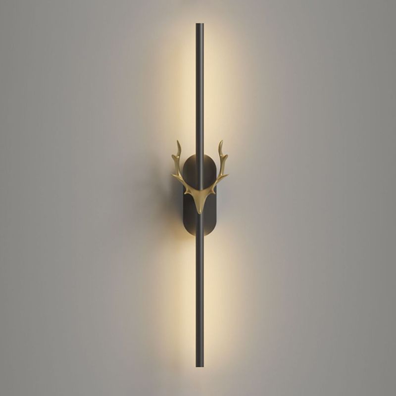 Modern Style Linear Shape Wall Sconce Metal 1 Light Sconce Lighting in Black for Bedroom