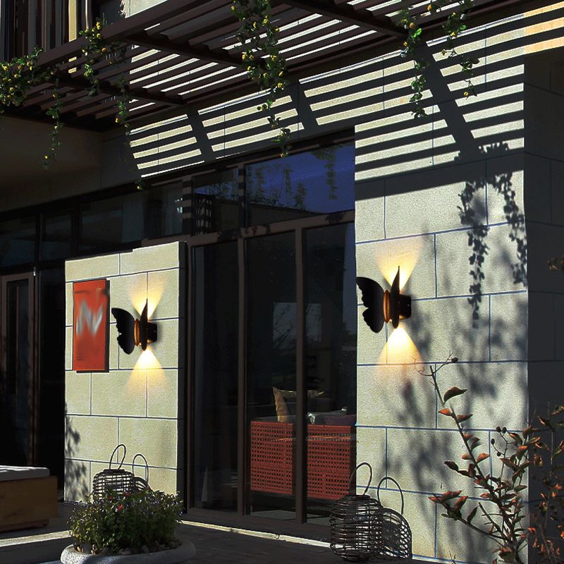 Postmodern Wall Light Fixture Creative LED Wall Light Sconce for Bedroom