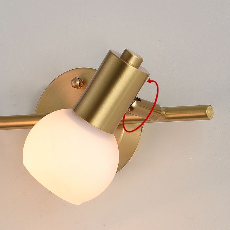 Idées d'éclairage de vanité en laiton nordique lampe de vanité de nuance en verre givré pour salle de bain