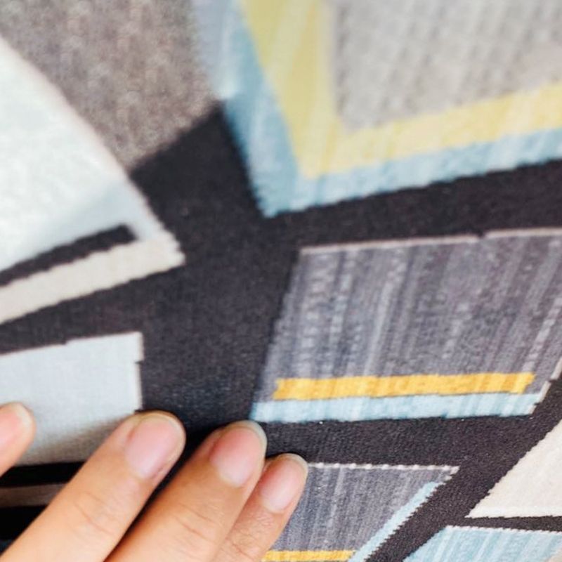 Alfombra artística multicolor de interiores