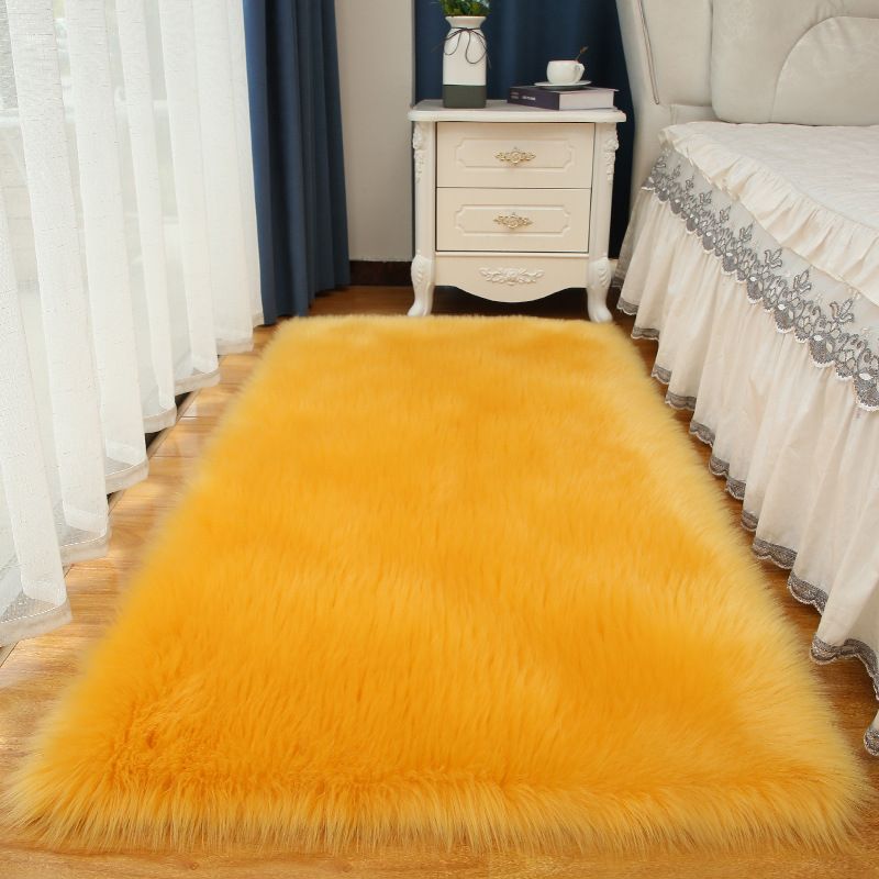 Minimalist Solid Color Rug Modern Area Rug Polyester Stain Resistant Shag Rug for Bedside