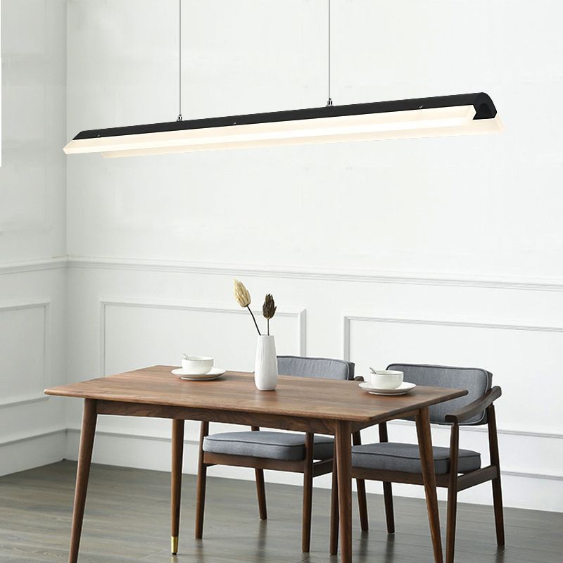 Éclairage de suspension en métal minimaliste en forme de bande LED Éclairage pour salle à manger