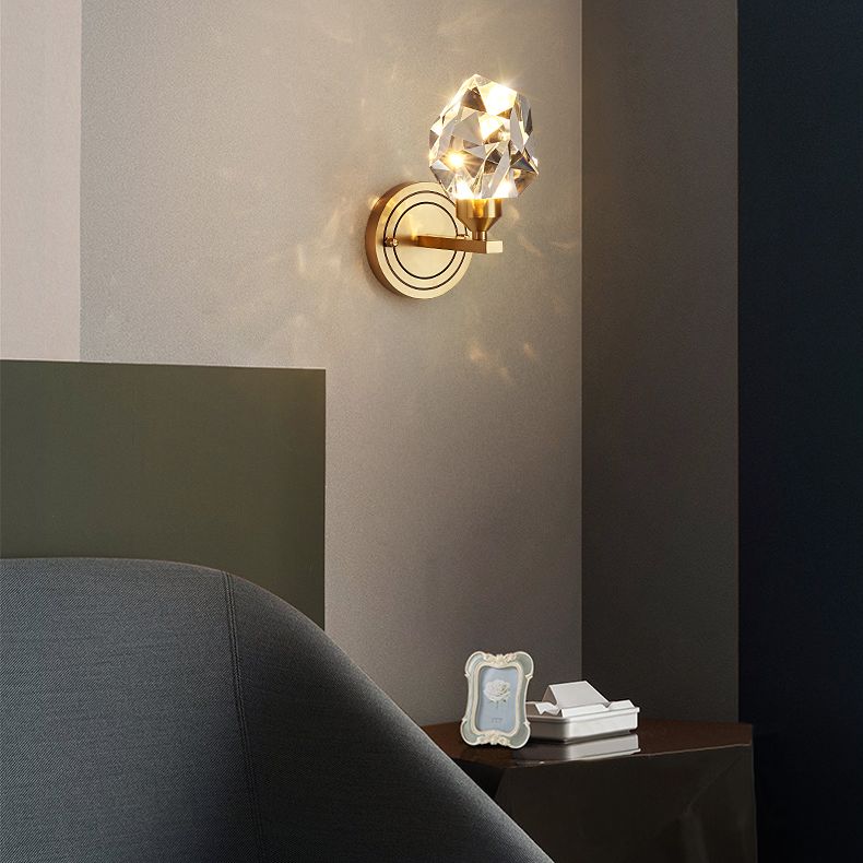 Modern Romantic Geometric Wall Sconce Copper Indoor LED Wall Light with Crystal Shade