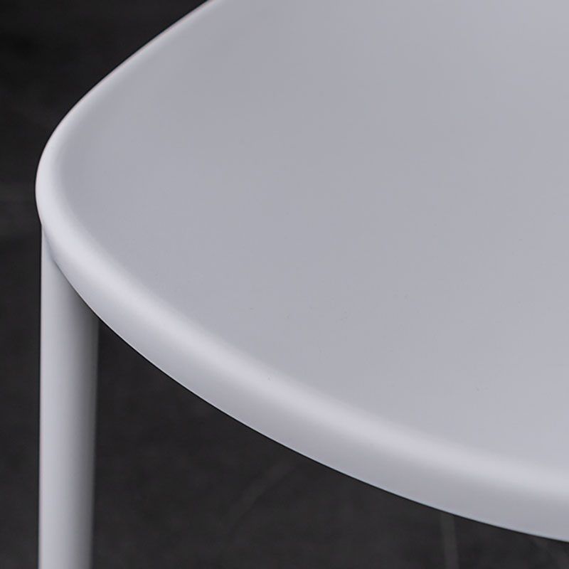 Scandinavische open achterkant Dining Side stoel Plastic Dining Armless Stoel