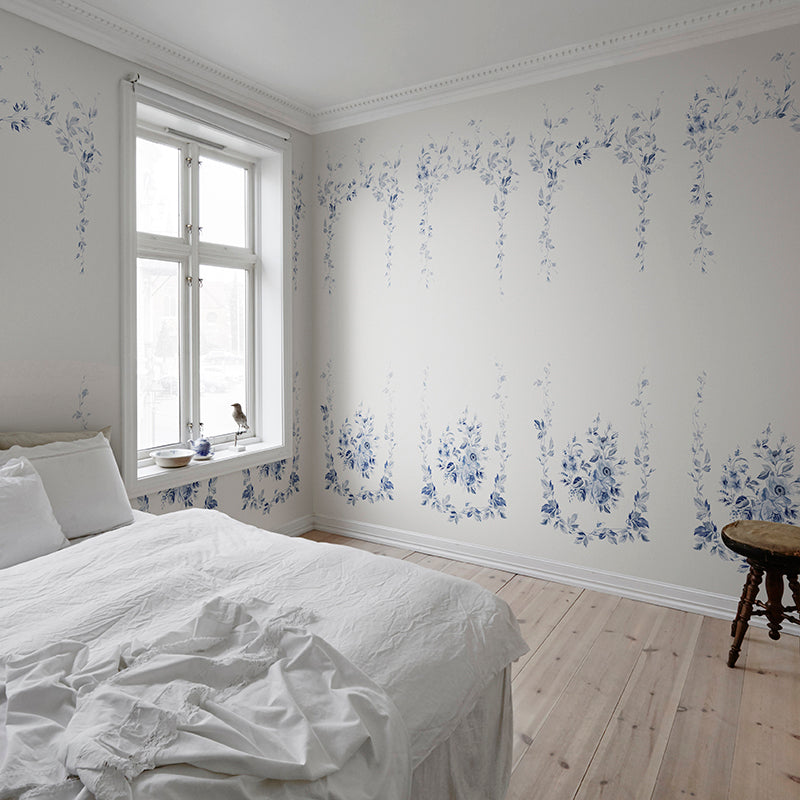 Blue Ivy Mural Wallpaper Flower Stylish Wall Art on White for Bedroom Decoration