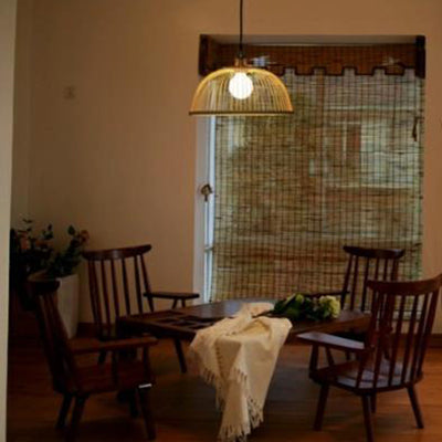 Asian Stylish Dome/Saucer Pendant Hanging Lamp Bamboo 1 Head Ceiling Light in Beige for Dining Room