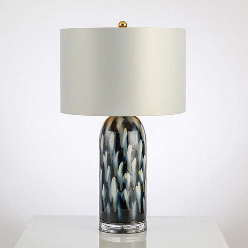 Lampada da tavolo retrò con paralume dritto, lampada da comodino in tessuto a 1 testa in bianco con base cilindrica