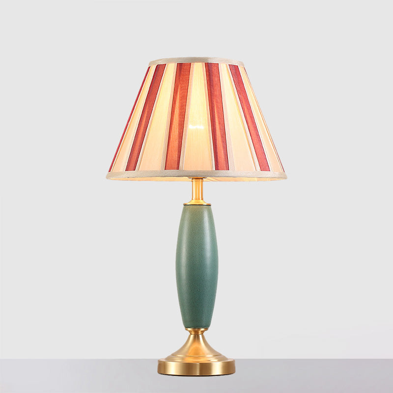1-Licht-Stoff Nachttisch Lampe Retro-Stil rot konisch schatten Wohnzimmertisch Leuchte