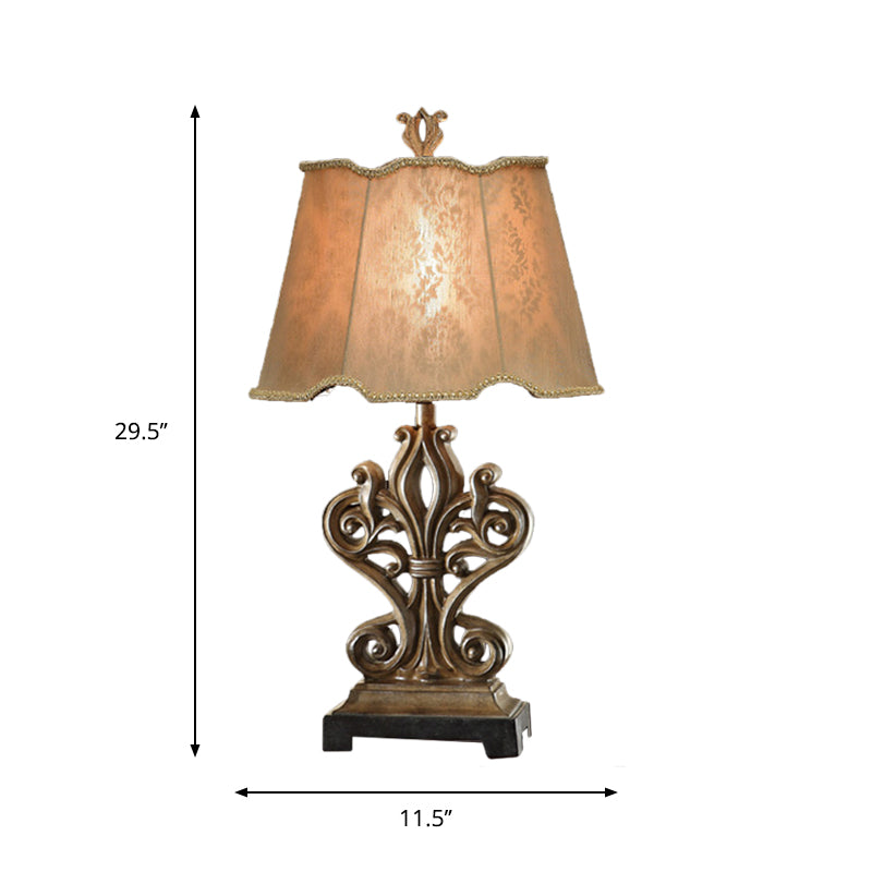 Ruffle-Edged Shade Table Lamp Rustic Style 1 Bulb Guest Room Night Stand Lamp in Brown with Square Pedestal