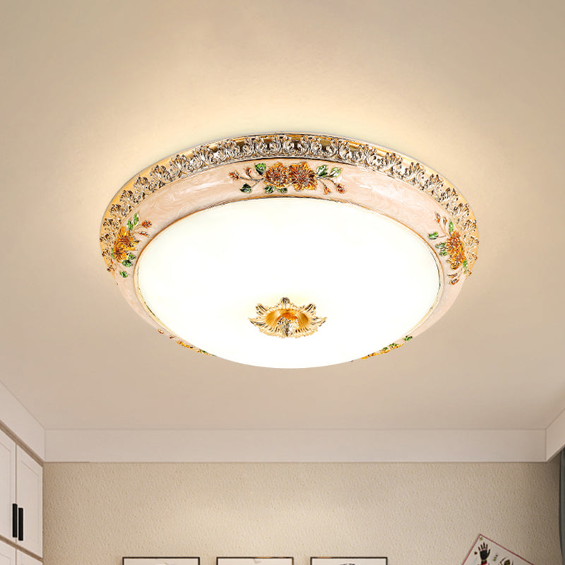 12"/16"/19,5" Breite, goldfarbene gewölbte Deckenbündige, traditionelle LED-Schlafzimmer-Unterputzbeleuchtung aus undurchsichtigem Glas mit geschnitzter Blume