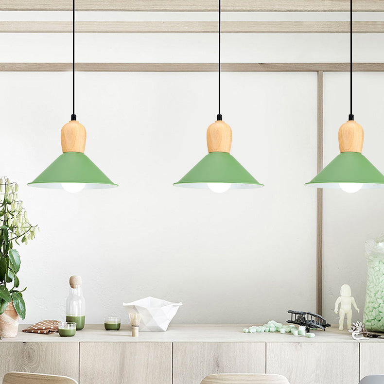 Pyramide de maternelle Pyramide Pendant Light Light Aluminium 1 Lumière lampe suspendue de couleur vive