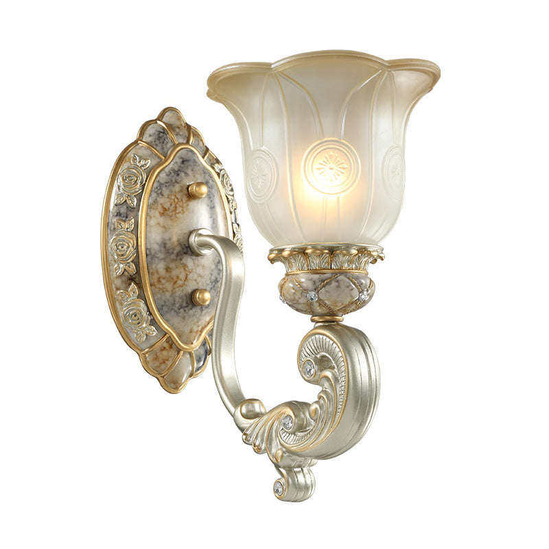 Vintage Scalloped Wall Light Fixture 1/2-Light White Glass Wall Mount Lamp in Gold for Bedroom