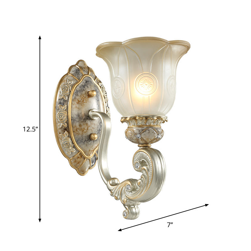 Vintage Scalloped Wall Light Fixture 1/2-Light White Glass Wall Mount Lamp in Gold for Bedroom