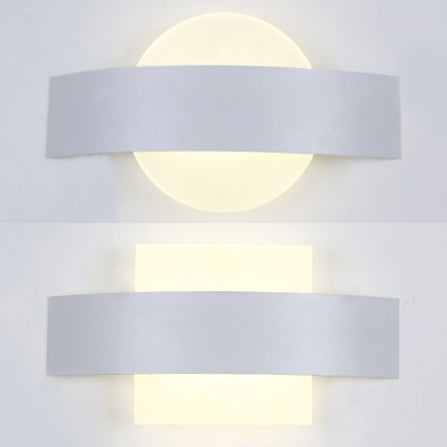 Runde/quadratische Acryl -Wandleuchte -Leuchte zeitgenössische LED Schwarz/Weiß -Finish -Wandlampe mit Metallrückenplatte in weißer/warmer Beleuchtung