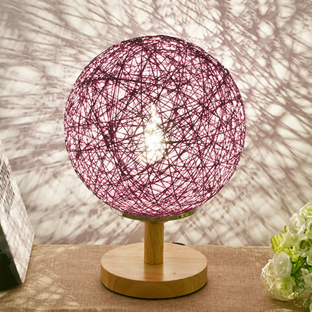 Lampada da tavolo intrecciata a mano rattan Contemporary 6 "/7" W 1 Lulb Light/Red Table Light con ombra globale e base in legno