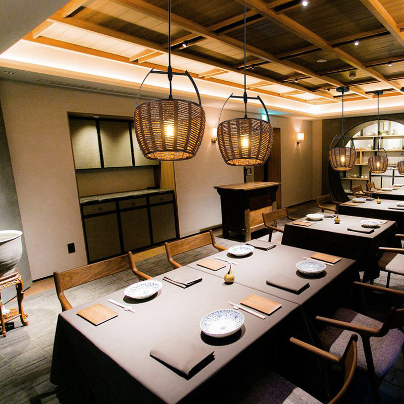 Pendre de seau de rotin tissé à la main