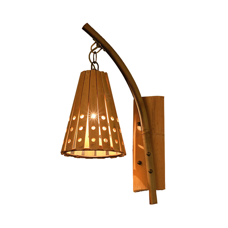 Bamboo conische schaduw Wandverlichting met uitgeholde ontwerp Lodge-stijl 1-kop houten wandlamp voor slaapkamer, links/rechts