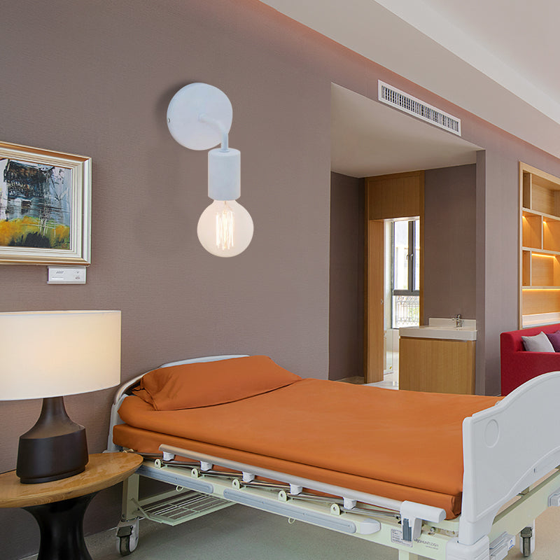 Iluminación de pared de dormitorio en ángulo de estilo retro metálico 1 bombilla blanca/acabado cromado lámpara de aplastamiento