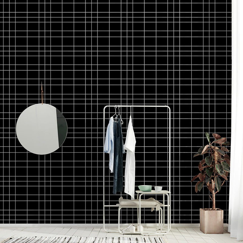 Geometric Net Patterned Wallpaper Modern Smooth Surface Wall Decor in White on Black