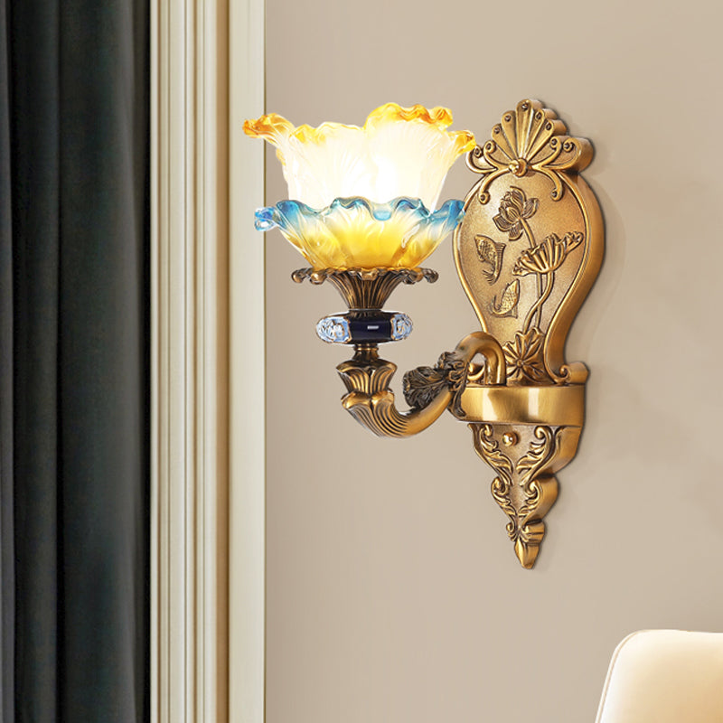 1/2-Light Wall Mount Light Fixture Retro Dining Room Sconce with Layered Ruffle Frosted Glass Shade in Brass