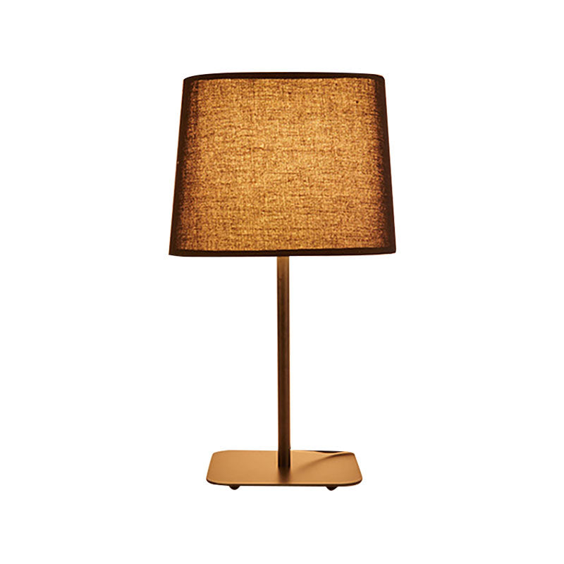 Luz de lectura geométrica LED, iluminación de tareas de tela modernista en negro/Beige para mesita de noche