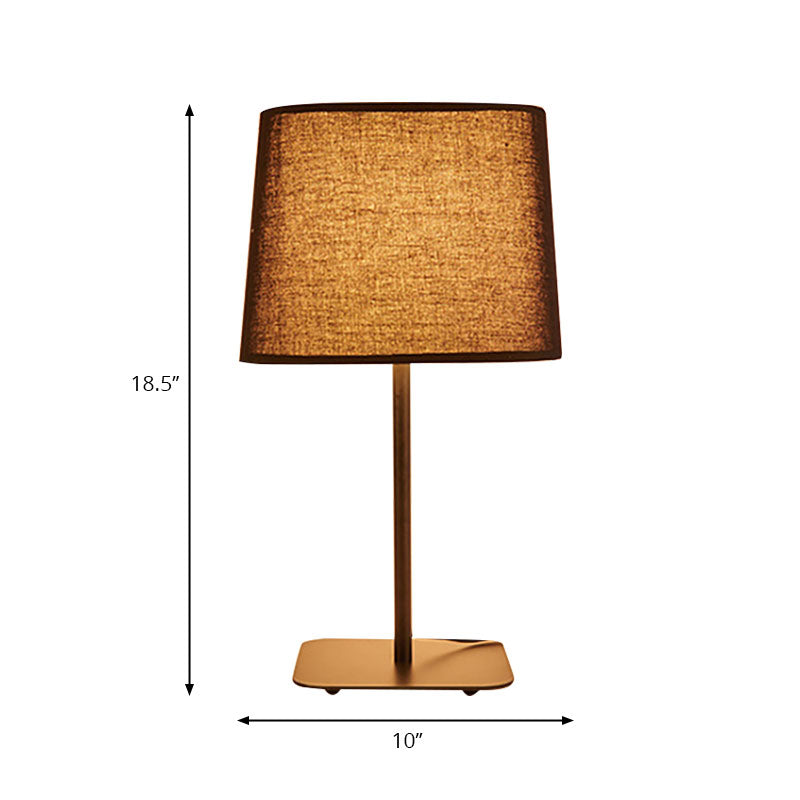 Lampe de lecture géométrique LED, éclairage de travail en tissu moderniste en noir/Beige pour chevet
