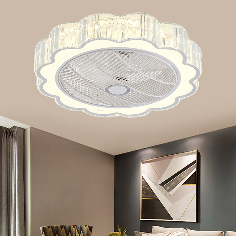 Weiße Blumen-Halbblush-Mount Moderne Kristallschatten-Schlafzimmer Deckenventilator Licht, 24,5 "Breite