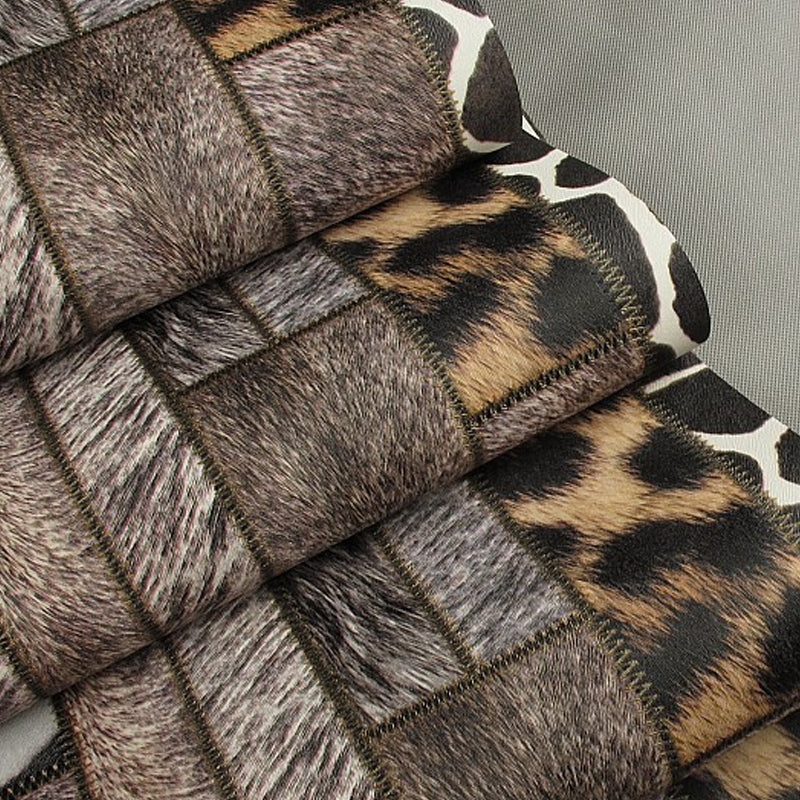 Patchwork Animal Skin Print Wallpaper Contemporary Vinyl Wall Decor in Dark Color