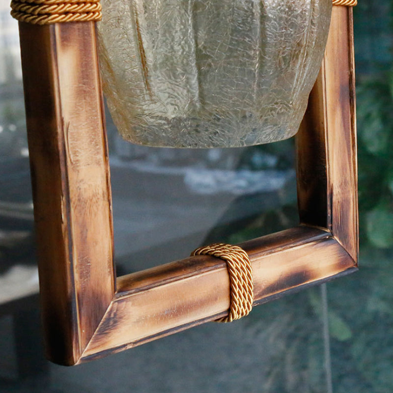 Luz de techo colgante de rectángulo Bambú rústico 1 Lámpara colgante de vestíbulo de bombilla con sombra de vidrio de crujido en beige