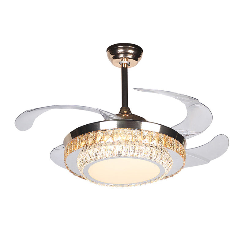42 "breite LED Semi Flush Contemporary Runde rechteckige Kristalle 4 Blades Anhängerlüfterlampe in Silber
