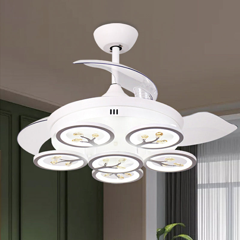 Blumenlängern hängende Lüfter leichte moderne abgeschrägte Kristall Regentropfen LED White Semi Flush Mount mit 4 Klingen, 42 "W.