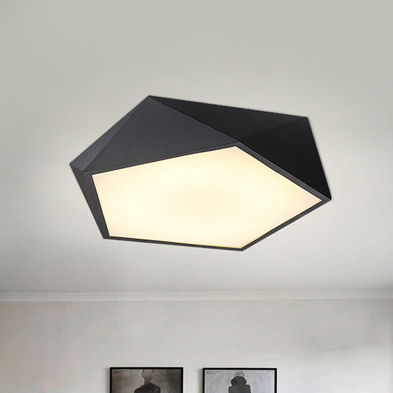 Modernist 3D Pentagon Flushmount Acrylic Bedroom 16.5/20.5/24.5 Inches Wide LED Ceiling Flush Light Fixture in Black, Warm/White Light