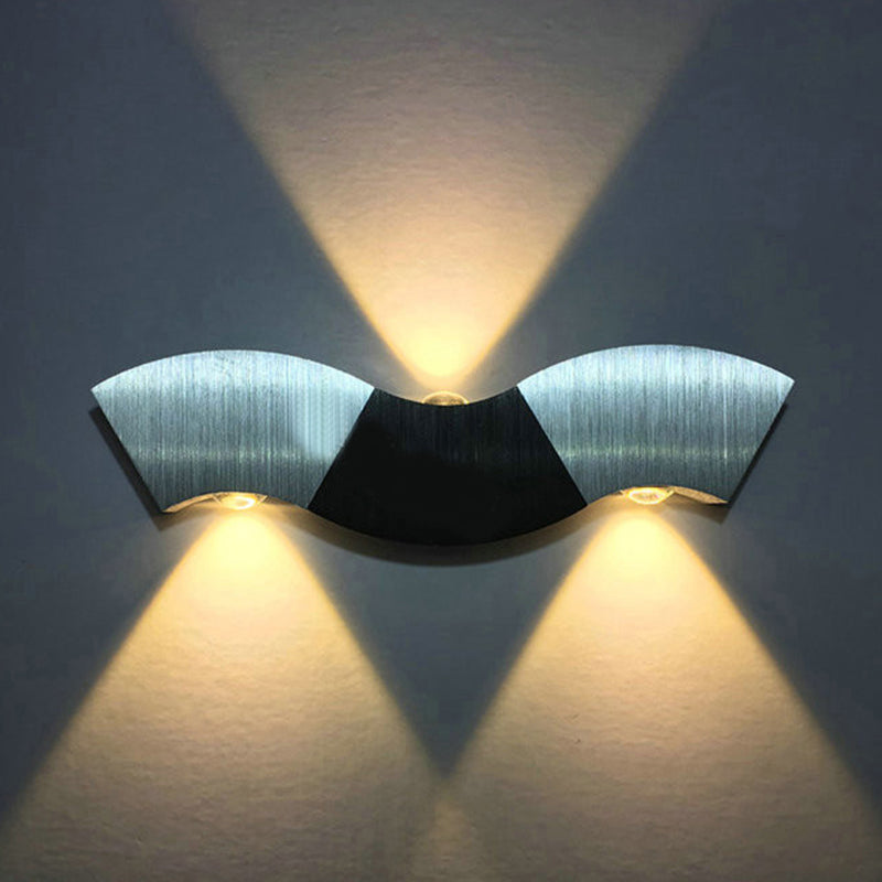 Aluminum Wave Design Wall Mounted Light Contemporary LED Silver Finish Sconce Light in Warm/White Lighting