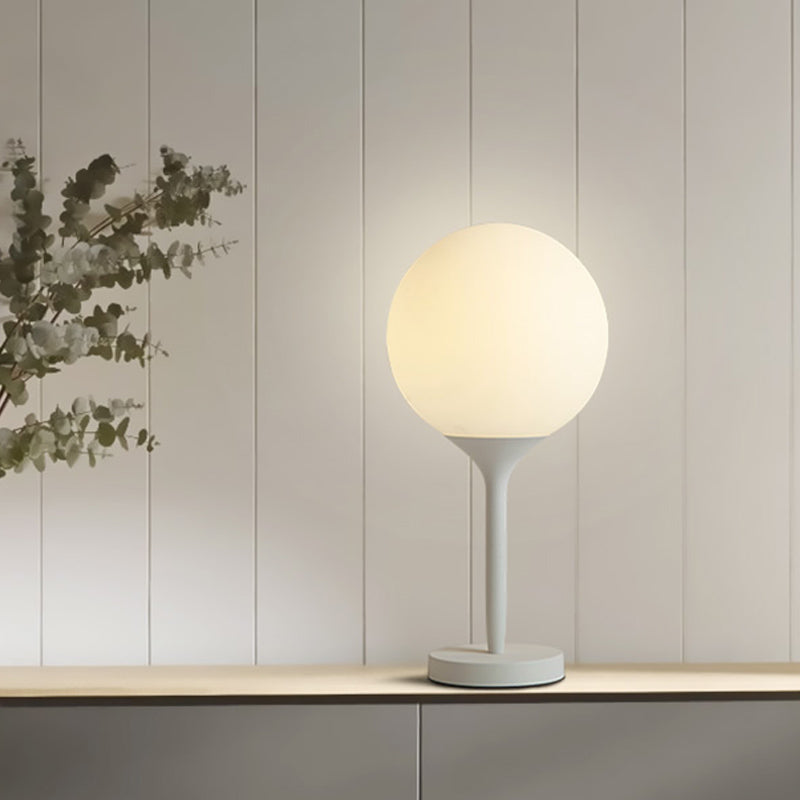 Lampada da notte sferoidale in vetro bianco smerigliato Semplicità Illuminazione da tavolo a 1 luce per soggiorno, larghezza 6"/10"