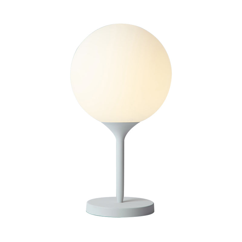 Lampada da notte sferoidale in vetro bianco smerigliato Semplicità Illuminazione da tavolo a 1 luce per soggiorno, larghezza 6"/10"