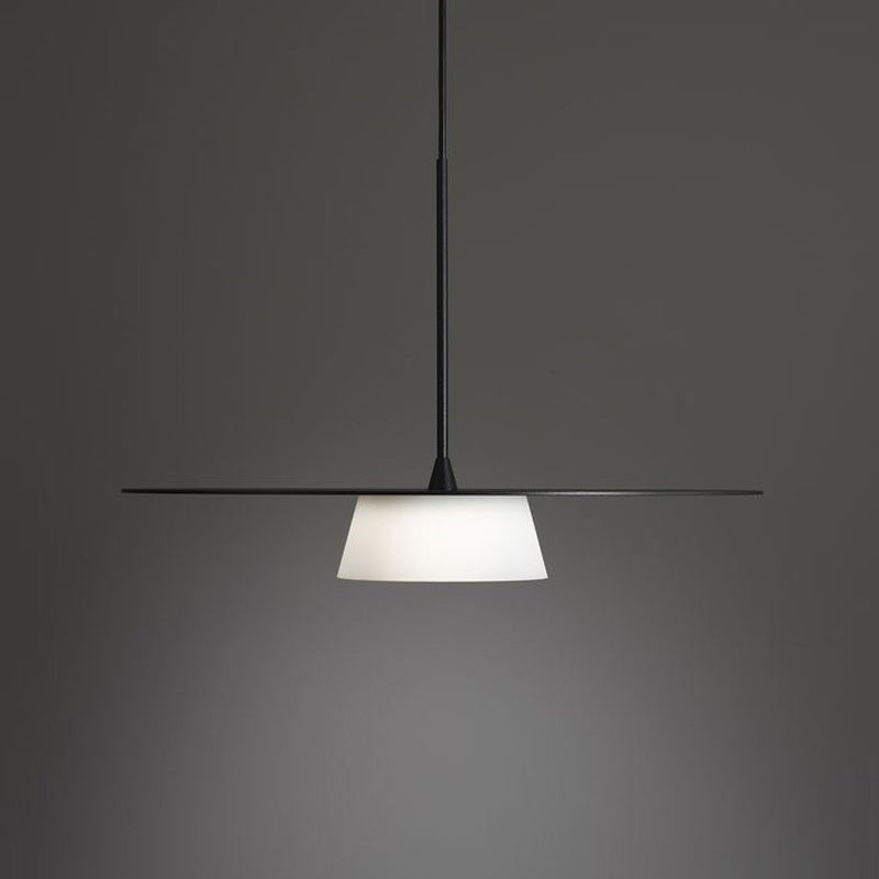 Wide-Brim Hat Pendant Ceiling Light Minimalist Iron 1 Bulb Dining Table Suspension Lamp in Black and White
