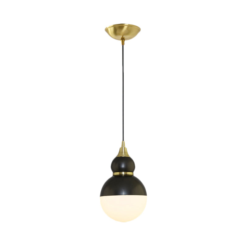 Schwarz/Messing -Kürbis -Form -Anhängerlampe Mitte des Jahrhunderts Metall 1 Licht -Pendel Licht mit Bodenweißglasdiffusor