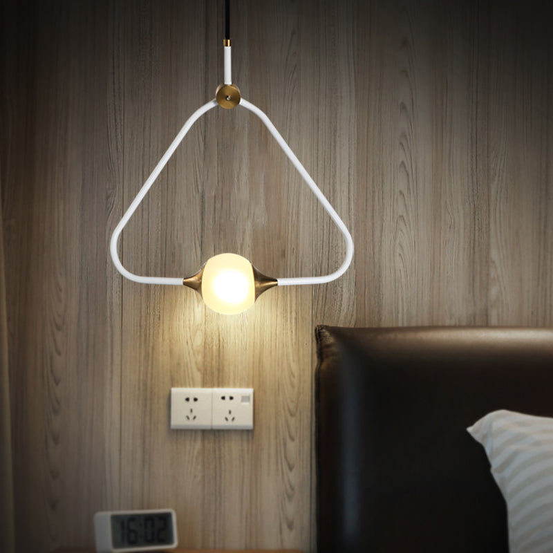 Orb Glassato in vetro Pendulum Light Minimalist 1 testa a soffitto bianco con cornice triangolare
