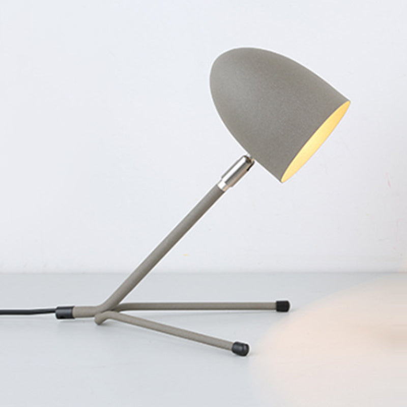 Bullet Head Rotatable Task Lighting Nordic Metal Single Silver Grey/Black Desk Lamp with Oblique Design