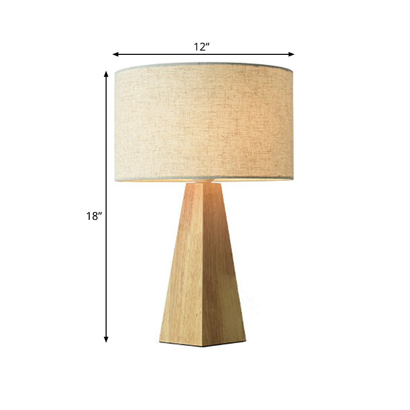 Prismatische hölzerne Tischlampe Modernist 1 leichtes beige Nachtlicht mit weißer Stofflampenschatten